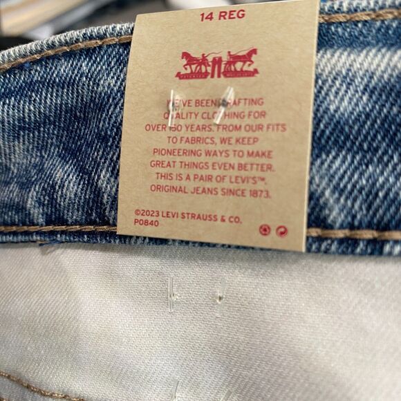 Levi Girlfriend Shorts Girls Size 14 Reg Multi Color Patch NWT - NEW - Picture 8 of 13